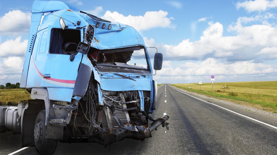 Choosing_The_Best_Truck_Accident_Lawyer_-_article_image