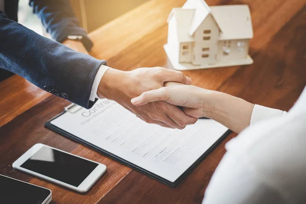 Selling Fire-Damaged Homes Fast for Cash: What You Need to Know